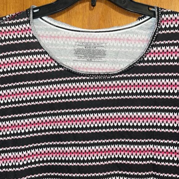 •VICTORIA'S SECRET•NWOT THE ANGEL LONG SLEEVE PINK/BLACK/WHITE SLEEP SHIRT XS - Picture 7 of 9